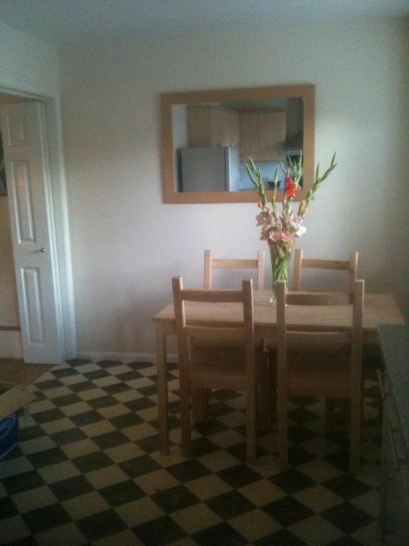 Carters Guesthouse Milton Keynes Bagian luar foto