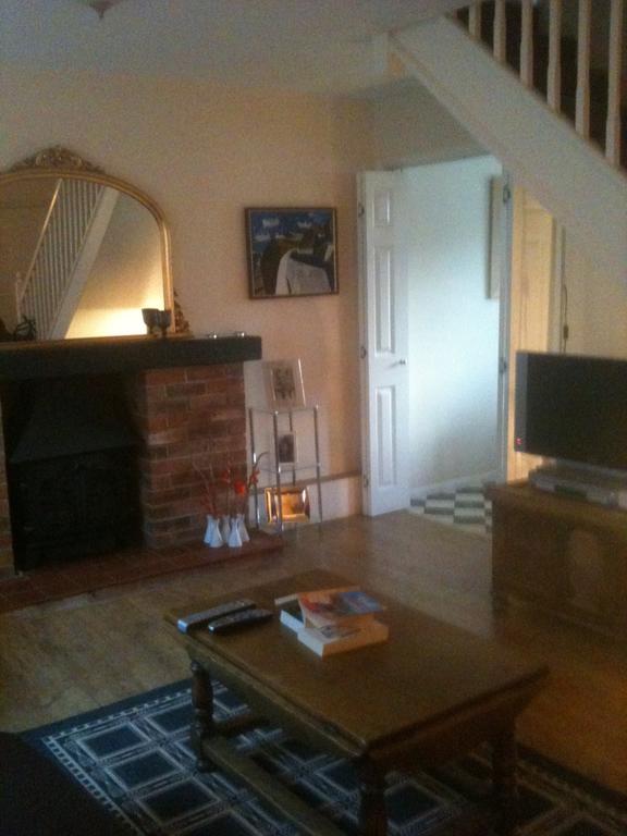 Carters Guesthouse Milton Keynes Bagian luar foto